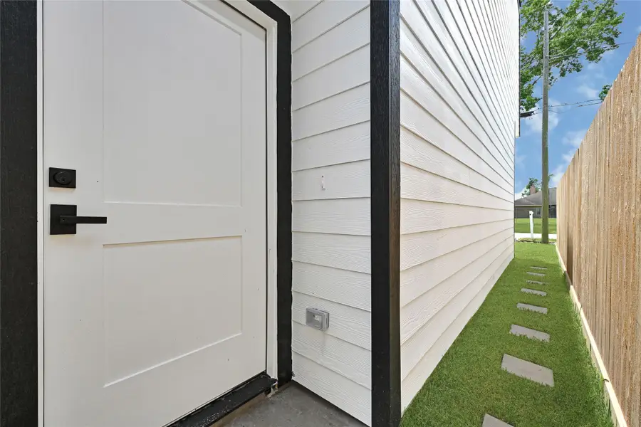 7922 Sealey Street, Houston, TX 77088 - Image #2