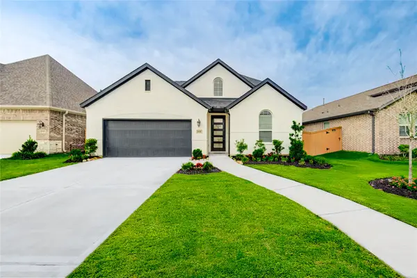 636 Malibu Pines Drive, Katy, TX 77493