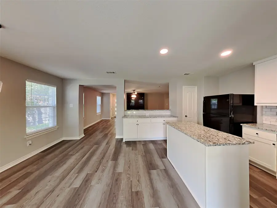1002 Honeysuckle Vine Drive, Rosenberg, TX 77469 - #3