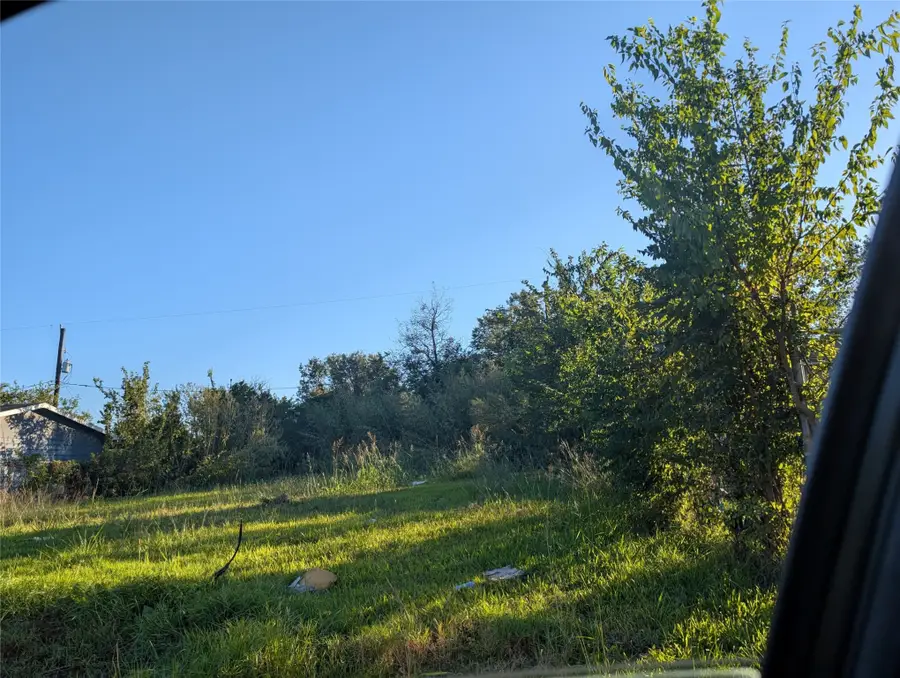 5326 Ridgeway Drive, Houston, TX 77033 - Image #3