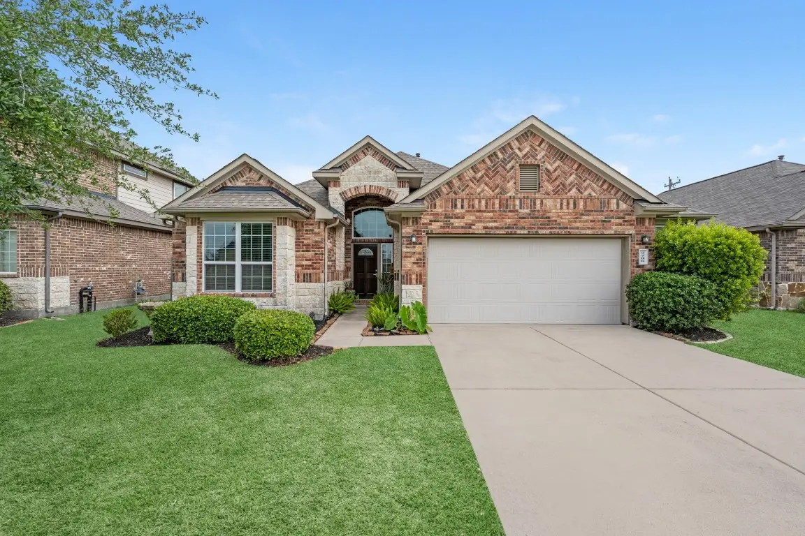 9706 Yellow Rose Drive, Texas City, TX 77591 - #1