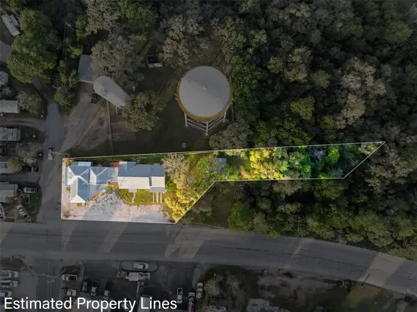 907/915 N Jefferson Street, La Grange, TX 78945