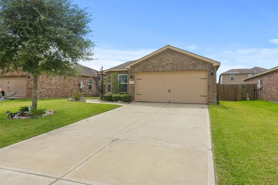4918 Jagged Cliff Lane, Rosenberg, TX 77469 - Image #3