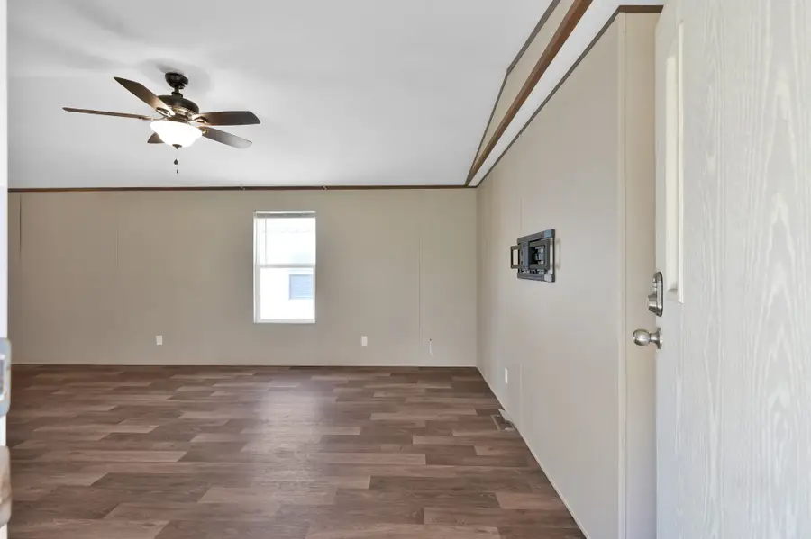 230 Barbara Trail, Livingston, TX 77351 - Image #3