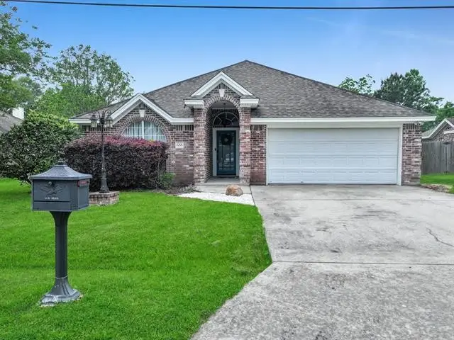655 Windmill Way, Vidor, TX 77662 - #1