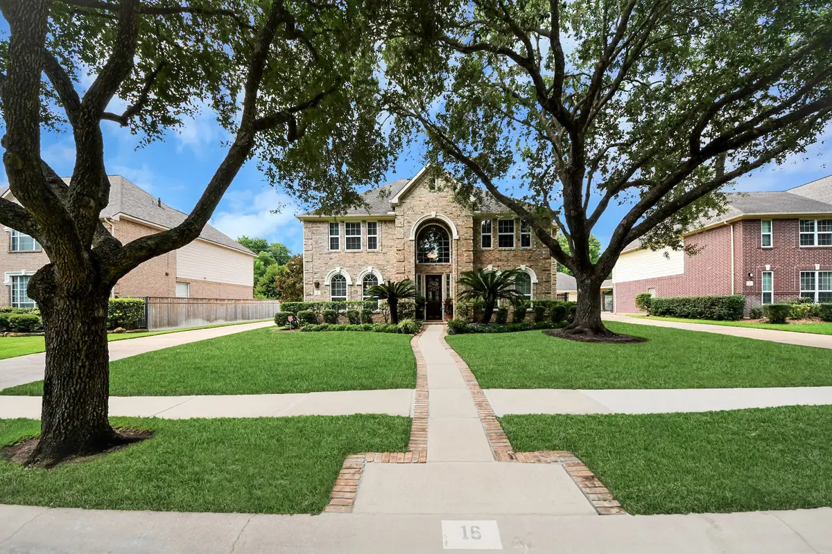 16 Twin Valley Drive, Sugar Land, TX 77479 - #1