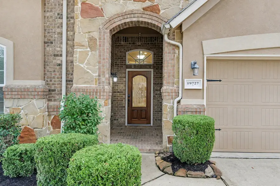 19727 Hubbard Creek Court, Cypress, TX 77433 - Image #3