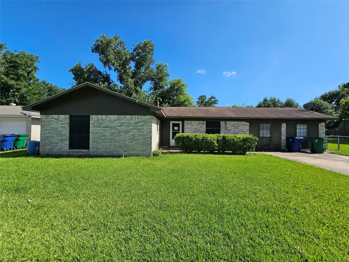1216 Fair Drive, Angleton, TX 77515 - #1