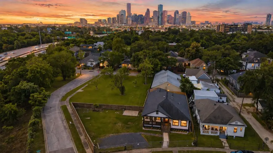 206 N Street, Houston, TX 77009 - #3
