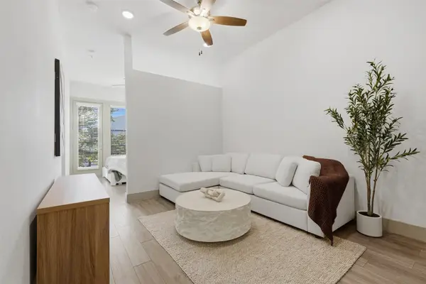 4509 Mount Vernon Street #7, Houston, TX 77006