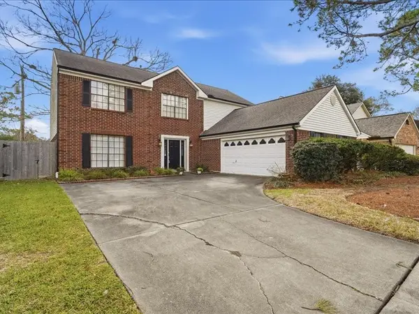 1102 Mabry Mill Road, Houston, TX 77062