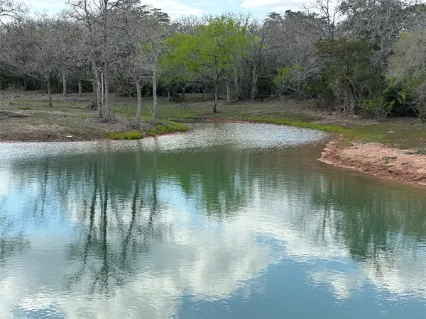 n/a County Road 134, Hallettsville, TX 77964