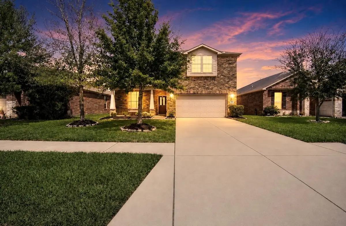 8207 Running Brook Lane, Richmond, TX 77469 - #1
