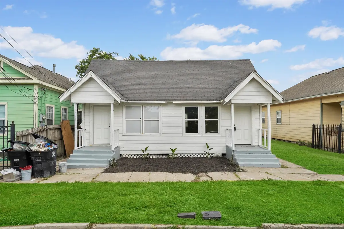 7425 Avenue E, Houston, TX 77011 - #1