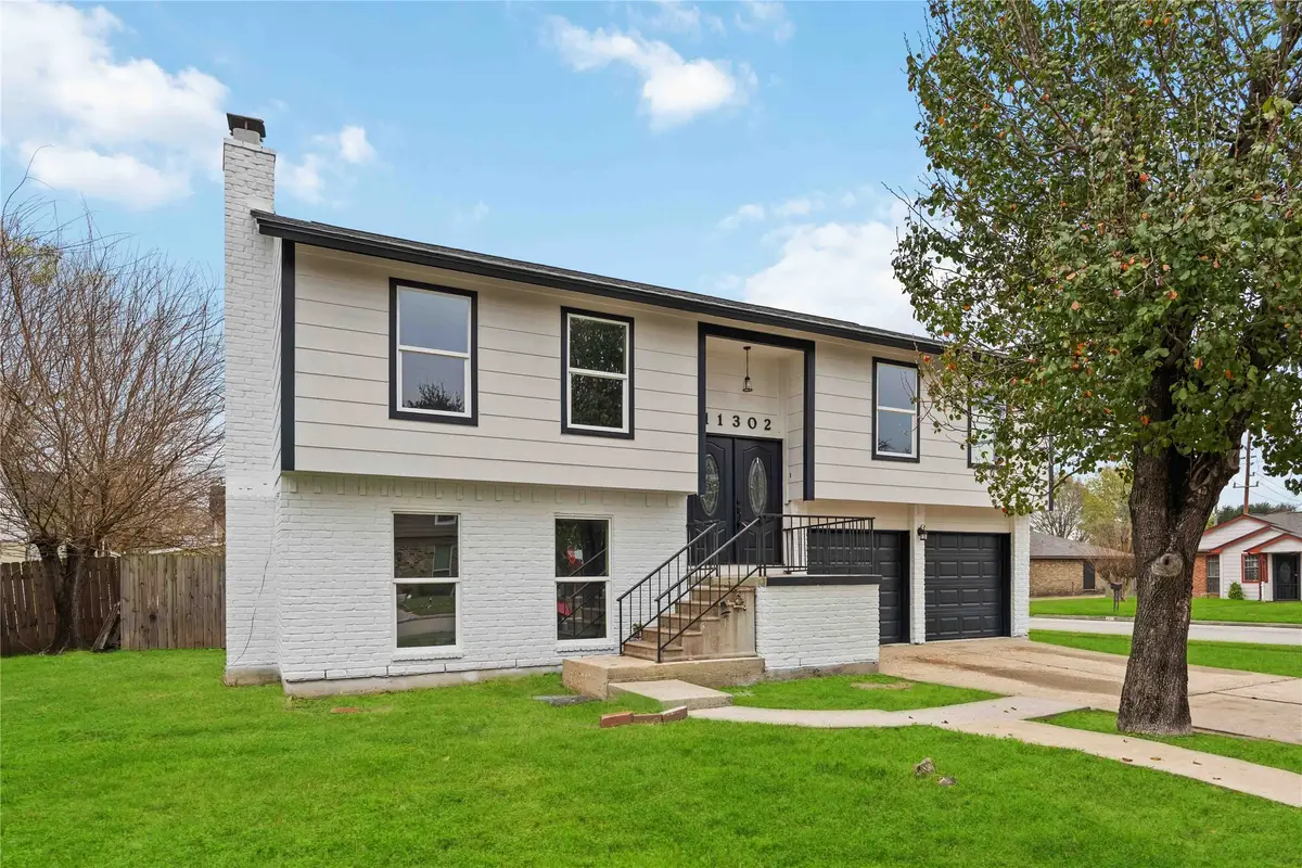 11302 White Gate Lane, Houston, TX 77067 - Image #1