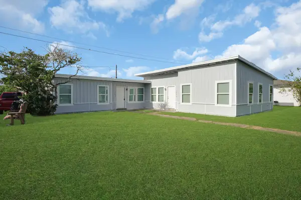 1753 W 6th St Street, Freeport, TX 77541
