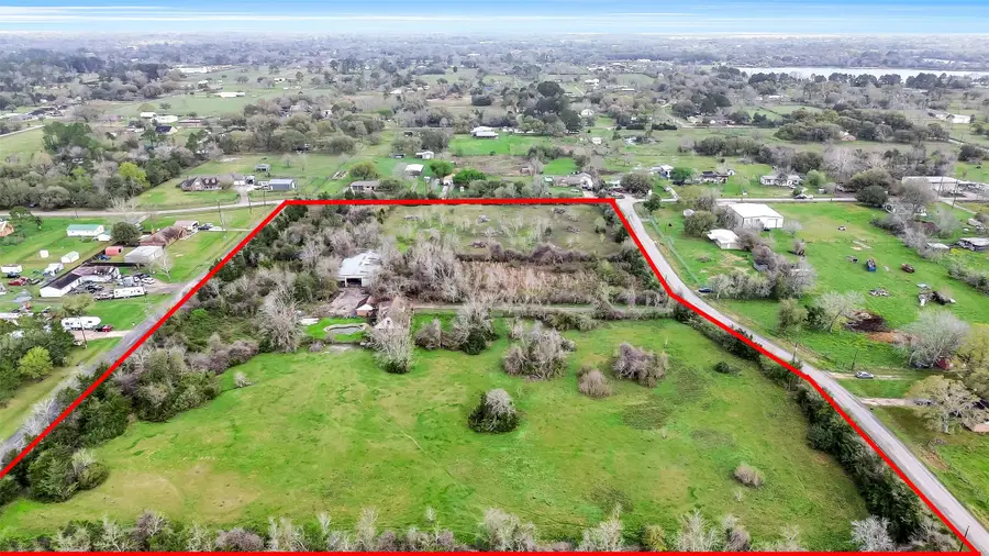 4918 Farmer Road, Alvin, TX 77511 - #2