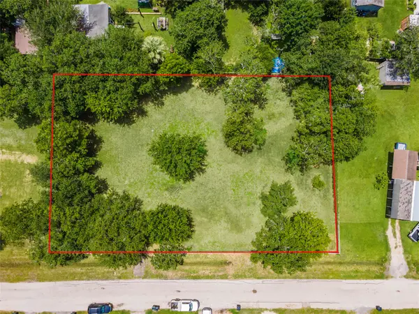 410-416 7th Street, Dickinson, TX 77539