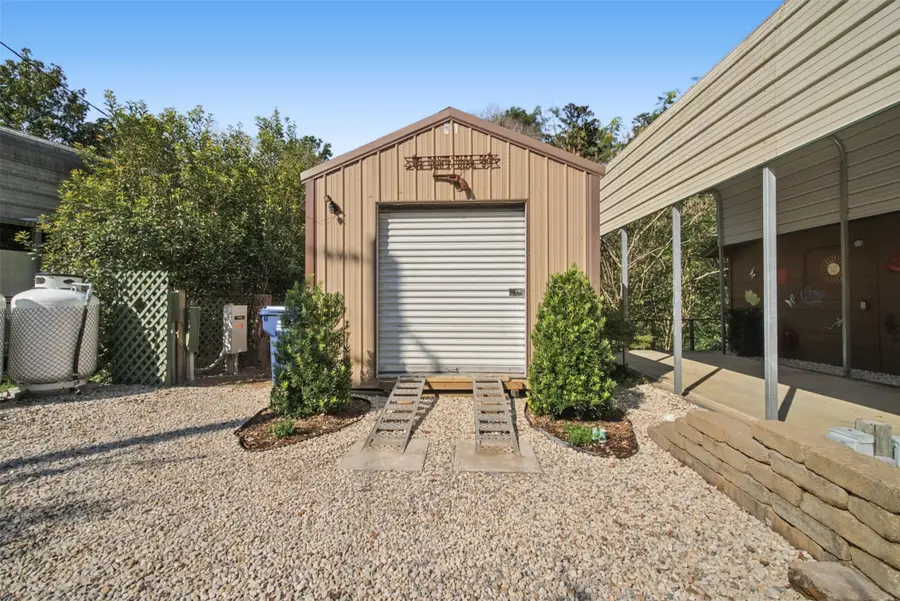306 Peterson, Livingston, TX 77351 - #2