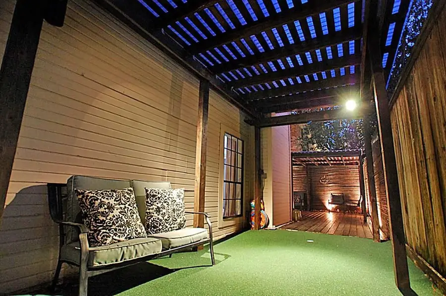 1802 Potomac #D, Houston, TX 77057 - #3