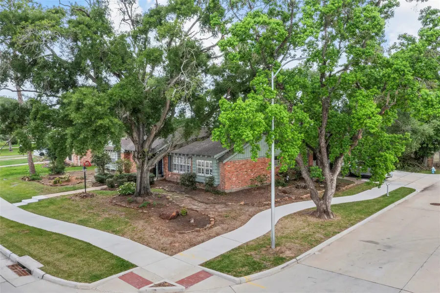 102 Parliament Drive, Houston, TX 77034 - #2