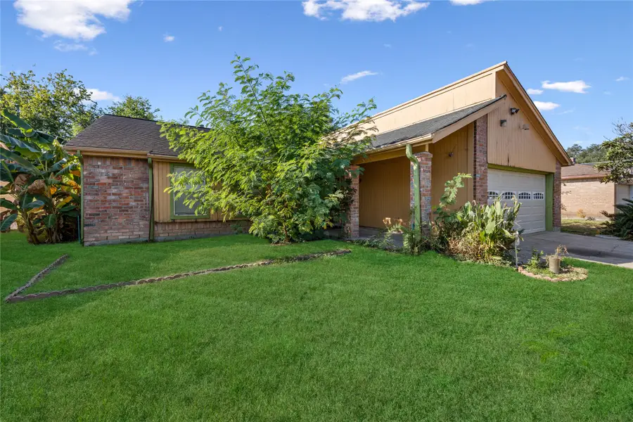 2919 Sunwood Drive, Houston, TX 77038 - Image #3