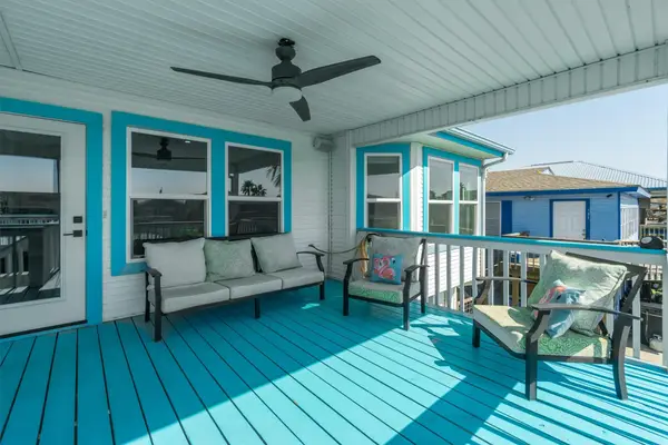 385 Ling, Bayou Vista, TX 77563