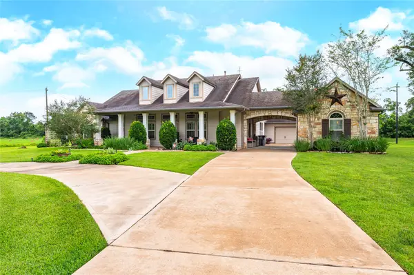 17126 Hamill Drive, Rosharon, TX 77583