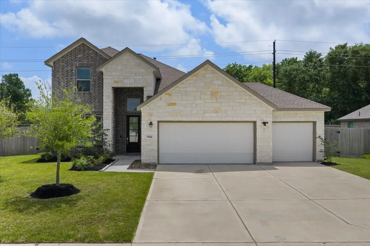 15542 Blue Lake Drive, Monterey Belvieu, TX 77523 - #1