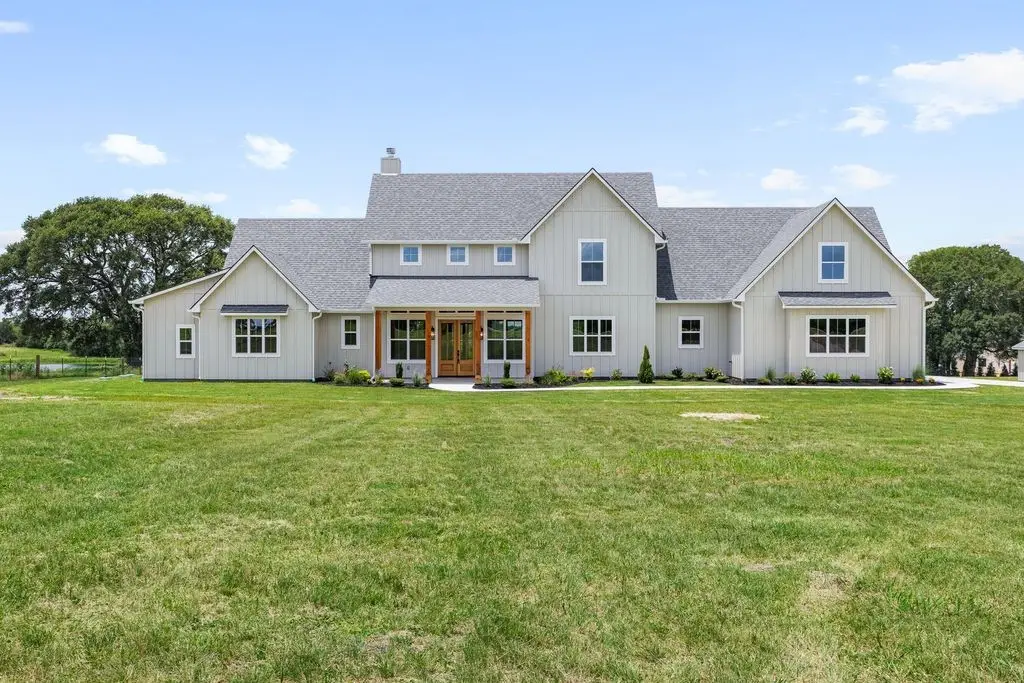 11150 Fm 389, Burton, TX 77835 - #1