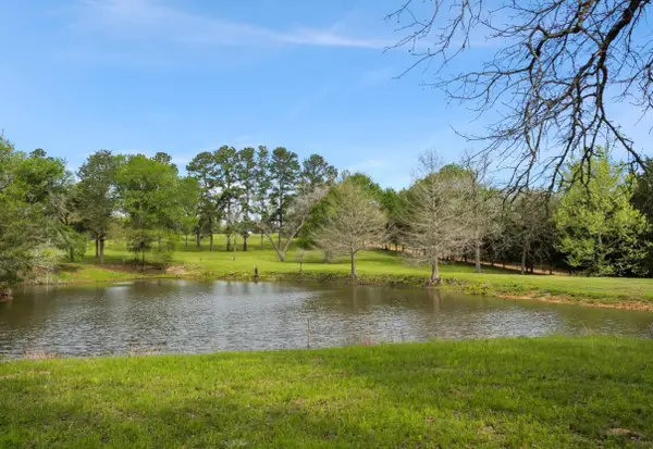 000 Lesikar Road, New Ulm, TX 78950