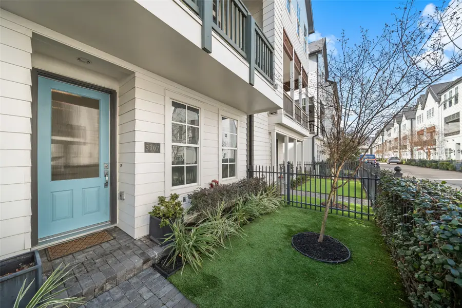 3307 Timbergrove Oaks Street, Houston, TX 77008 - Image #3