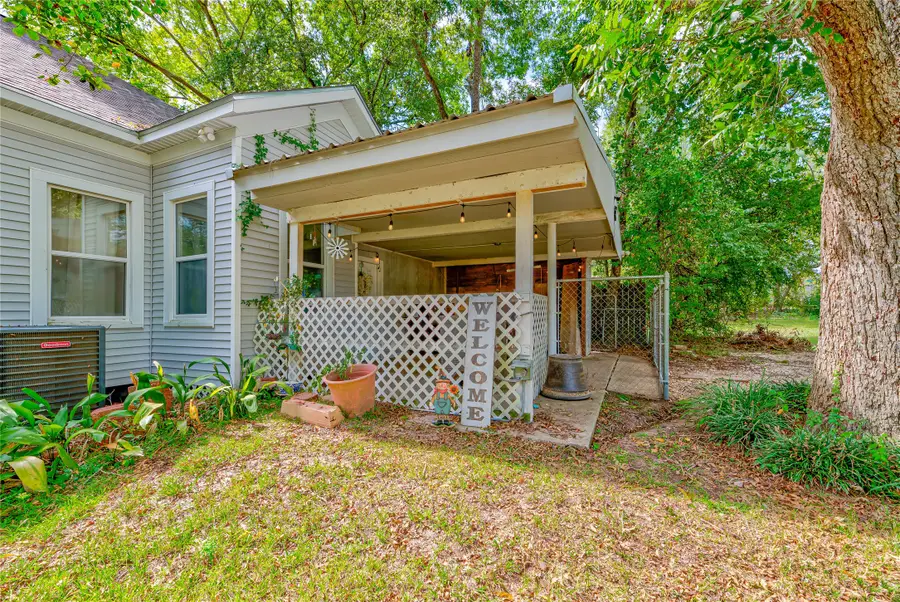 615 N Drew Avenue, Livingston, TX 77351 - Image #2