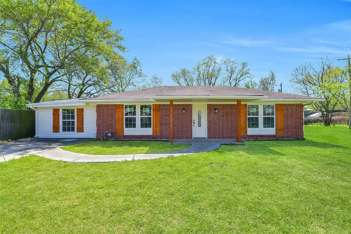 1913 41st Avenue N, Texas City, TX 77590 - #1