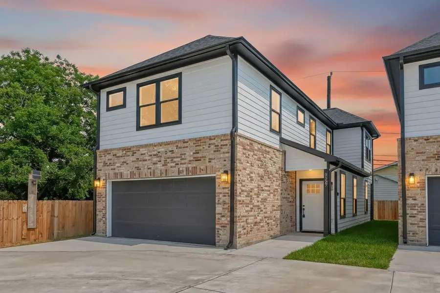 3127 Bolt Street, Houston, TX 77051 - #3
