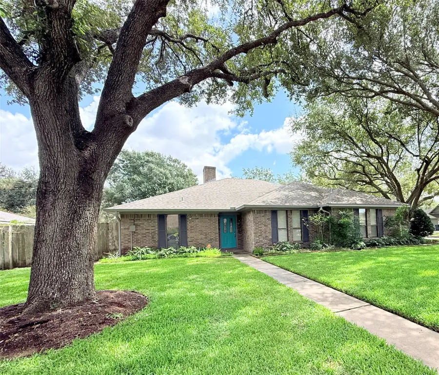 2902 Willow Creek Drive, El Campo, TX 77437 - #2