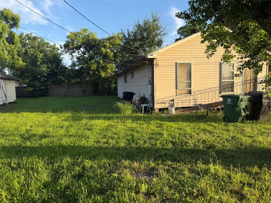 1410 E 33rd Street, Houston, TX 77022 - #3