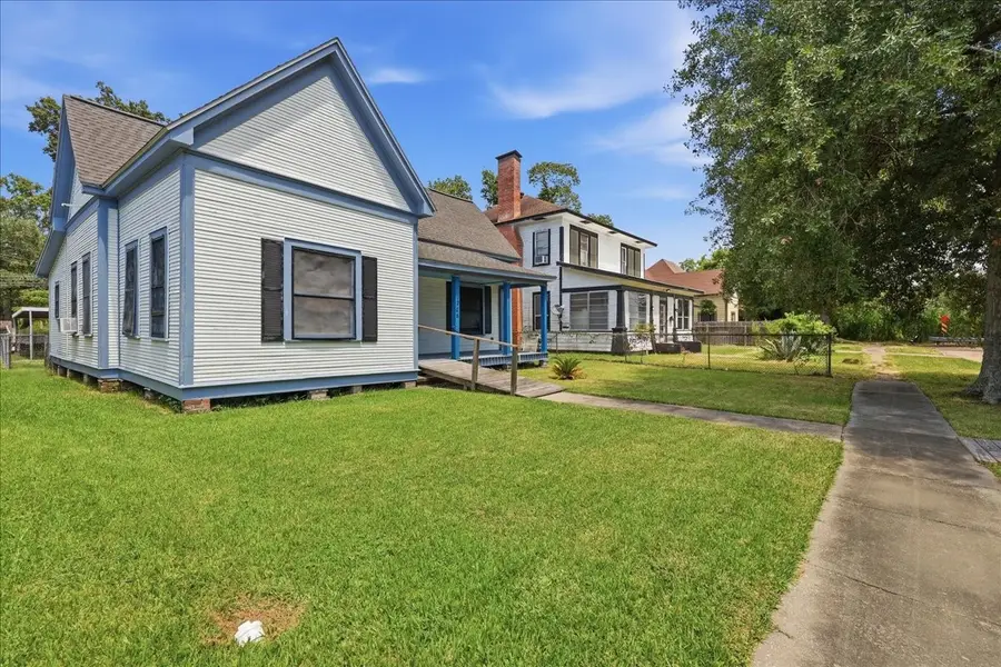 1206 Pine Avenue, Orange, TX 77630 - #2