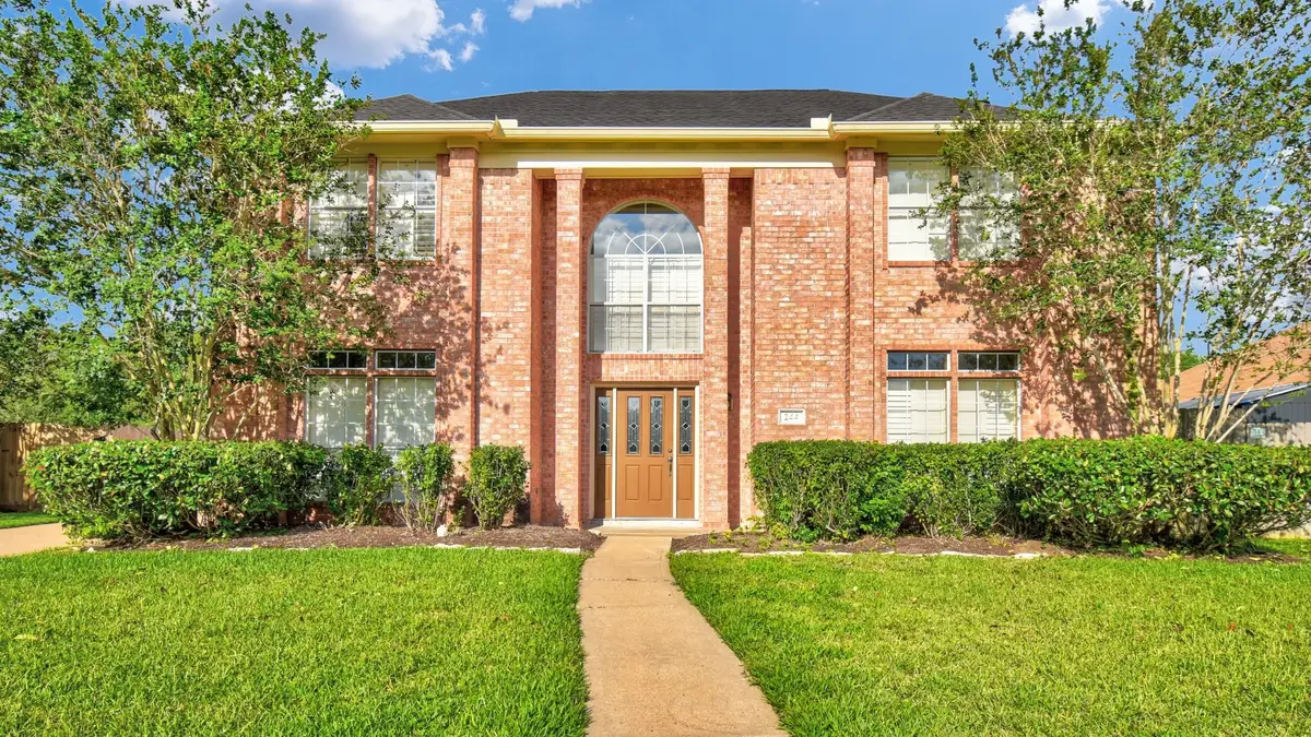 244 Plum Circle, Lake Jackson, TX 77566 - #1