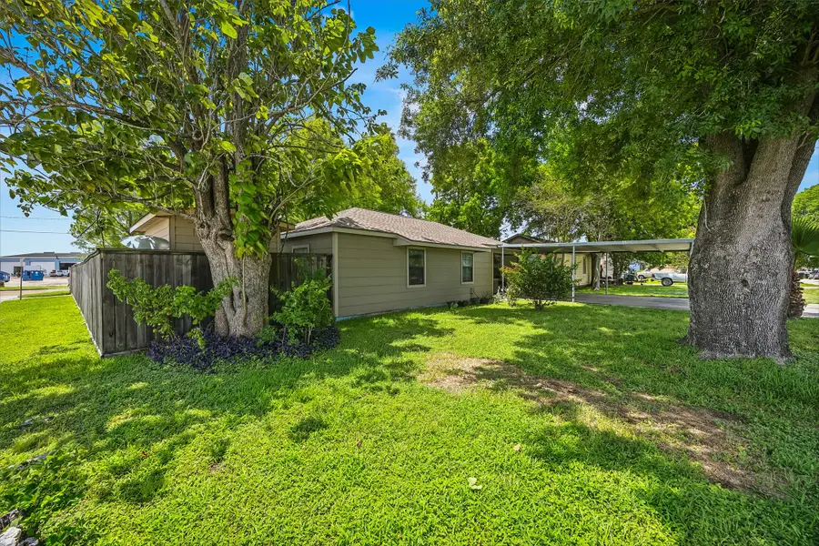 8822 Koala Drive, Houston, TX 77061 - #2