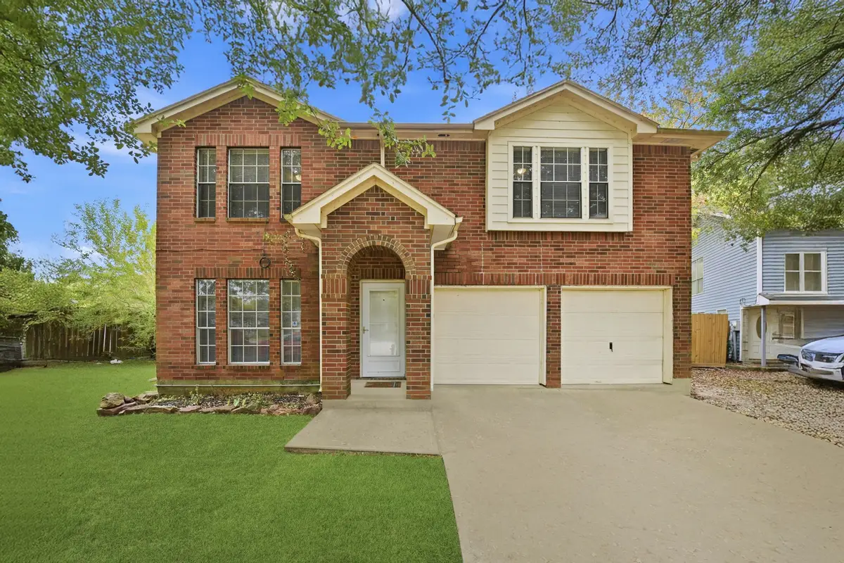 5921 Santa Fe Circle, Dickinson, TX 77539 - Image #1