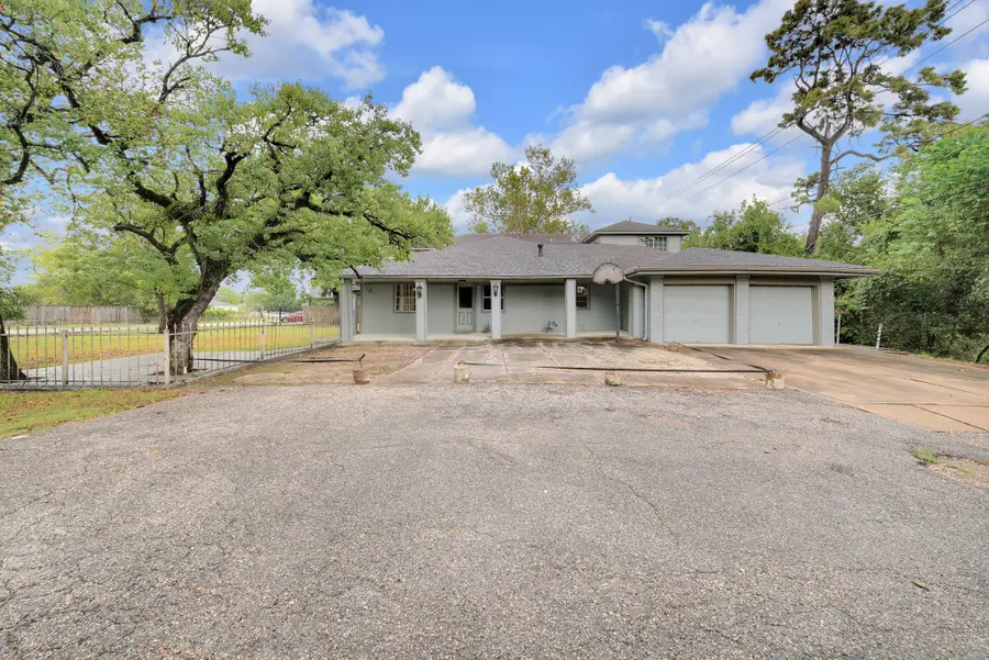 11412 Lane Street, Houston, TX 77029 - #2