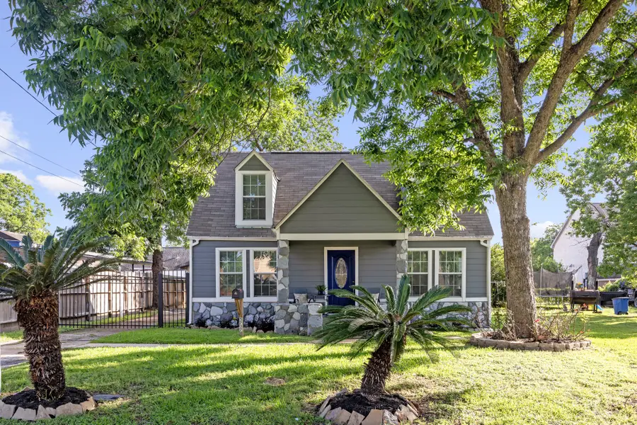 5737 Dorbrandt Street, Houston, TX 77023 - #2