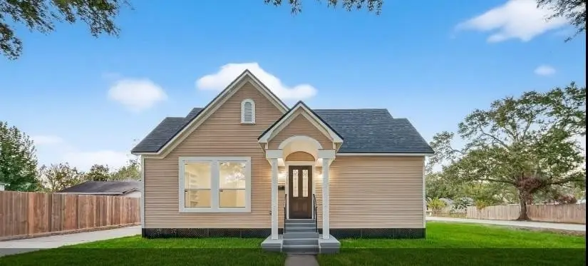 2725 Avenue F, Rosenberg, TX 77471 - #1