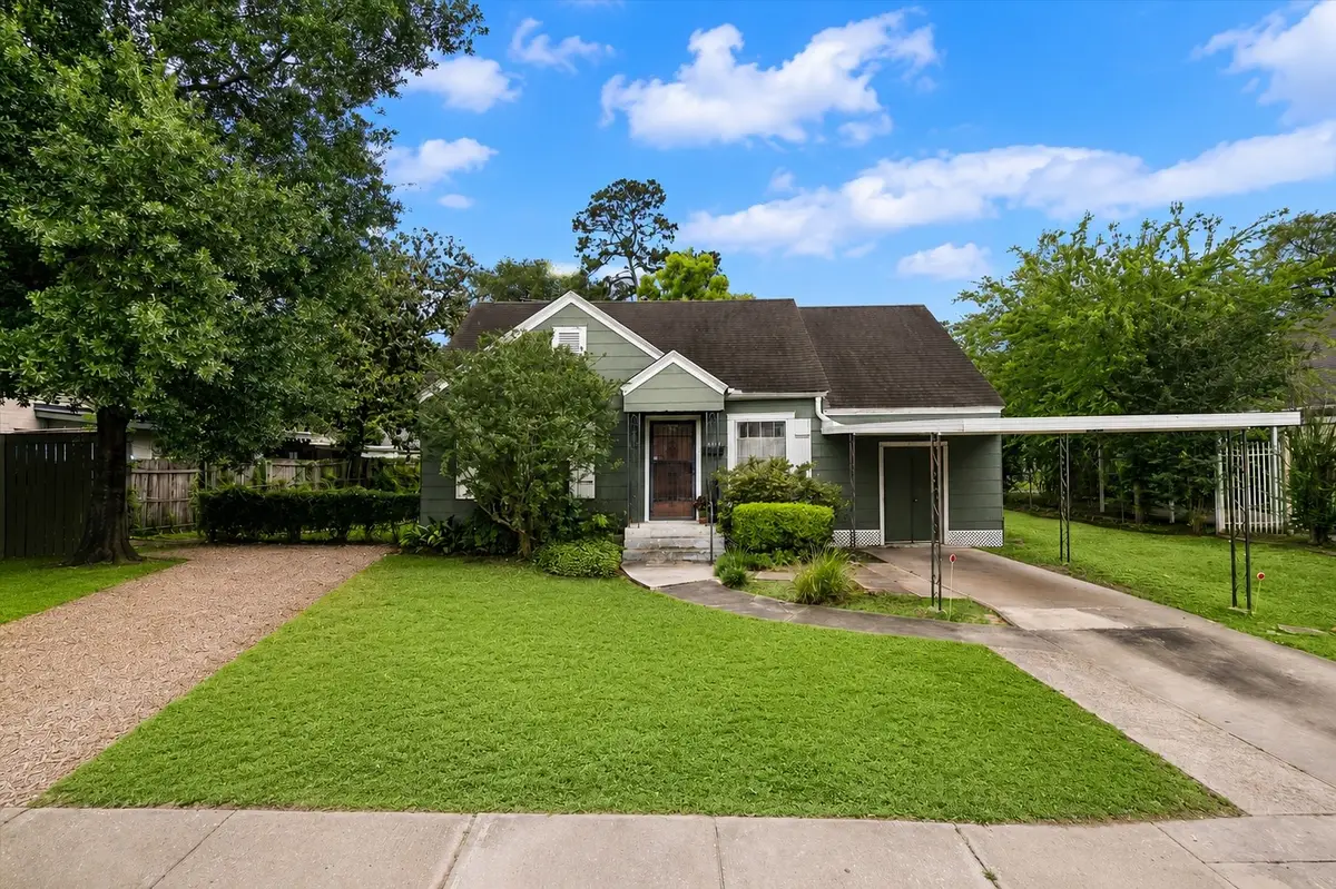 705 W 34th Street, Houston, TX 77018 - #1