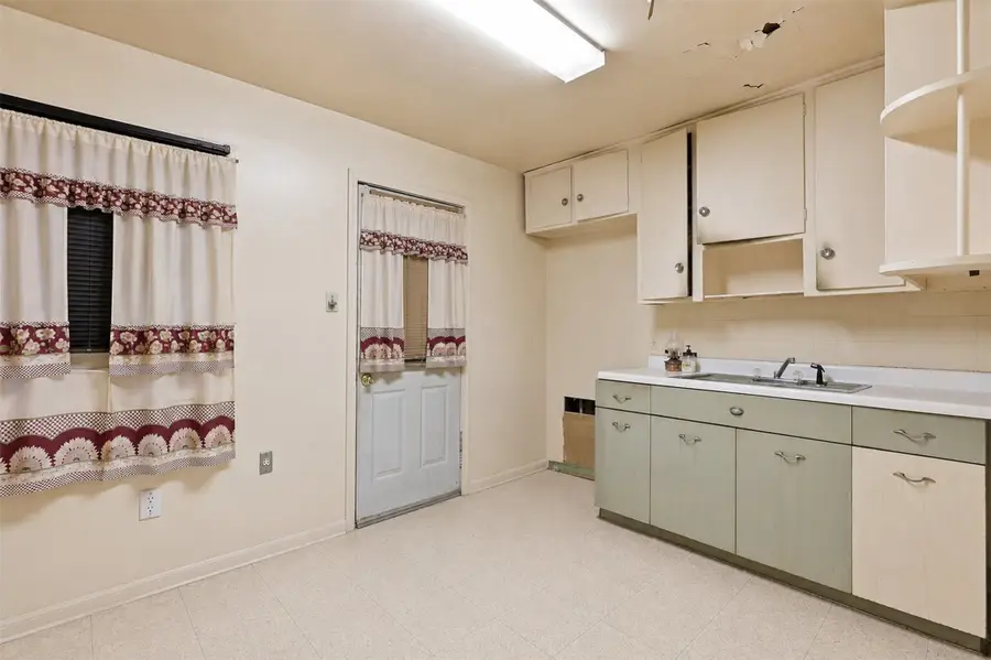 1419 Silverdale Street, Houston, TX 77029 - #3