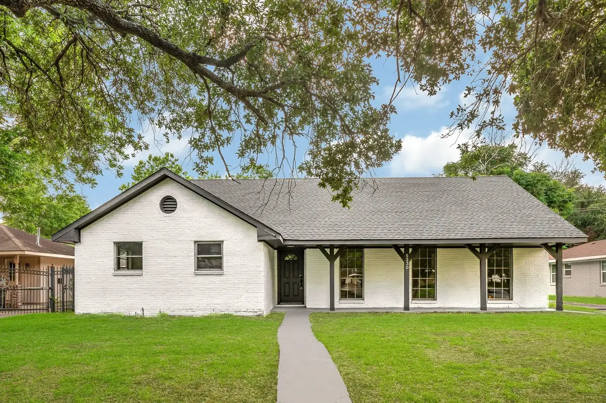 5230 W Bellfort Avenue, Houston, TX 77035 - #1