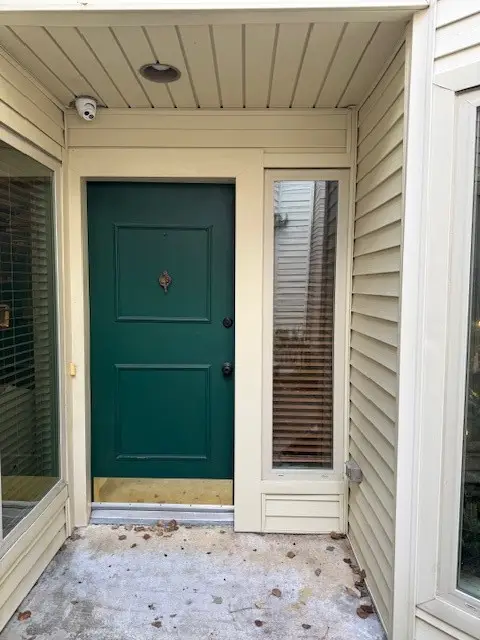 1325 Chardonnay Drive, Houston, TX 77077 - Image #2