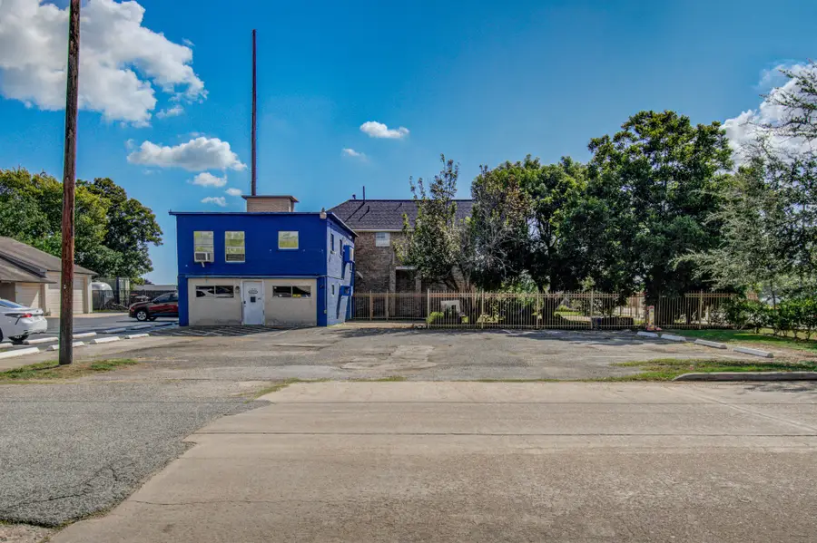 3427 Federal Road, Pasadena, TX 77504 - #3