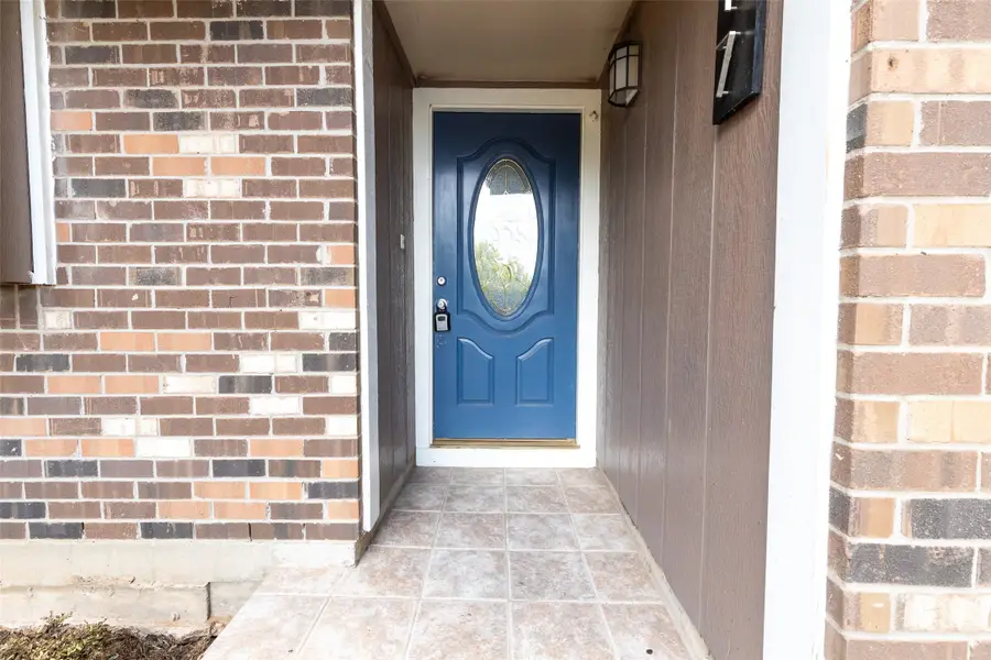 417 N Meinecke Street, Bellville, TX 77418 - #3